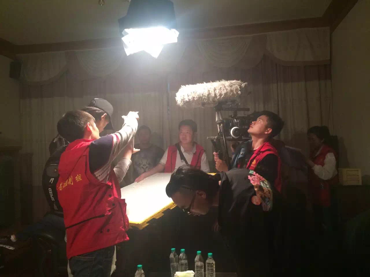 &#21326;&#20159;&#24179;&#21488;&#95;&#21326;&#20159;&#40;&#20013;&#22269;&#41;